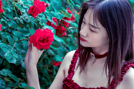 信心、传承、责任……5位民营企业家与中外记者分享奋斗故事